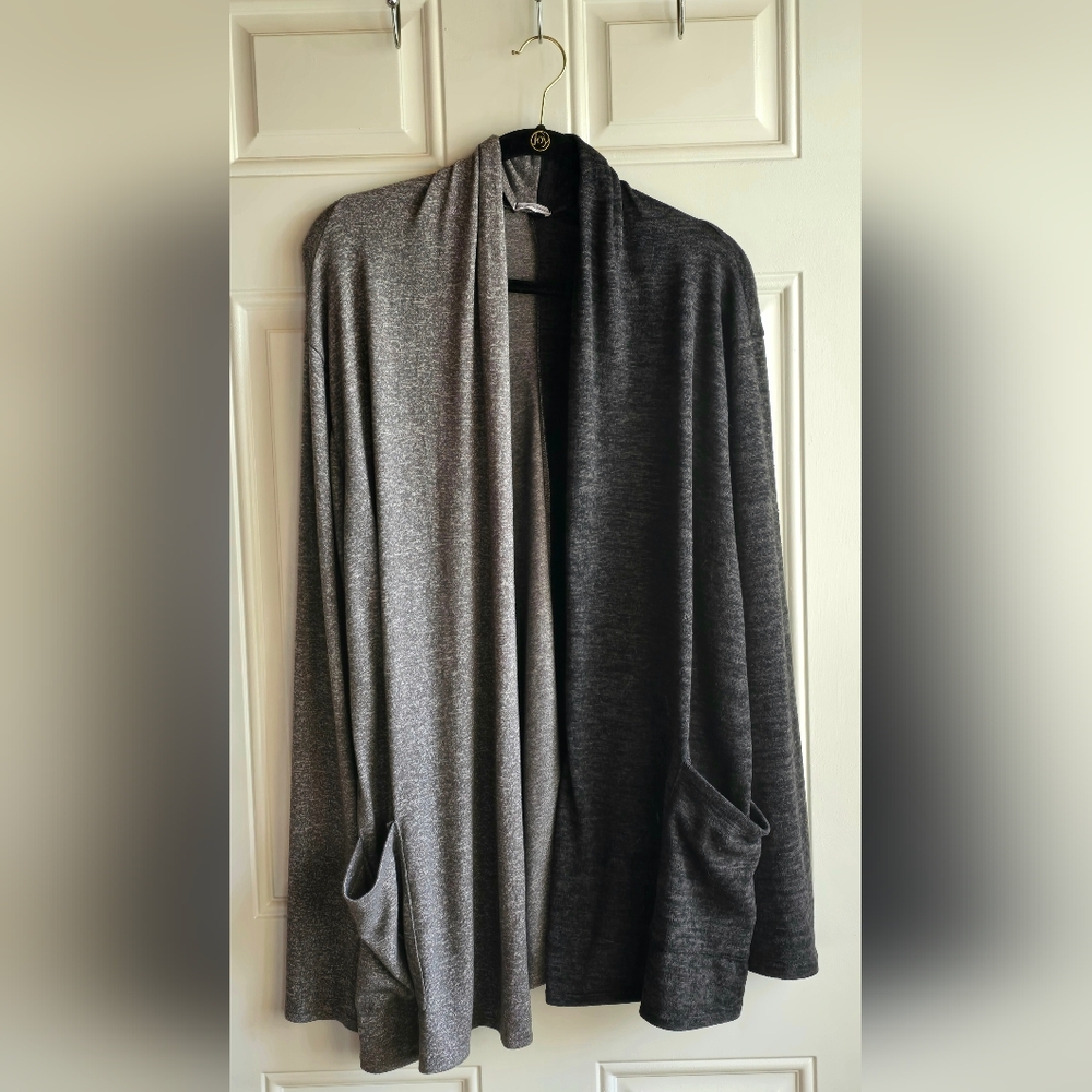Two-tone Oversized Cozy Cardigan- Egs by Eloges- Plus Size 1X- EUC